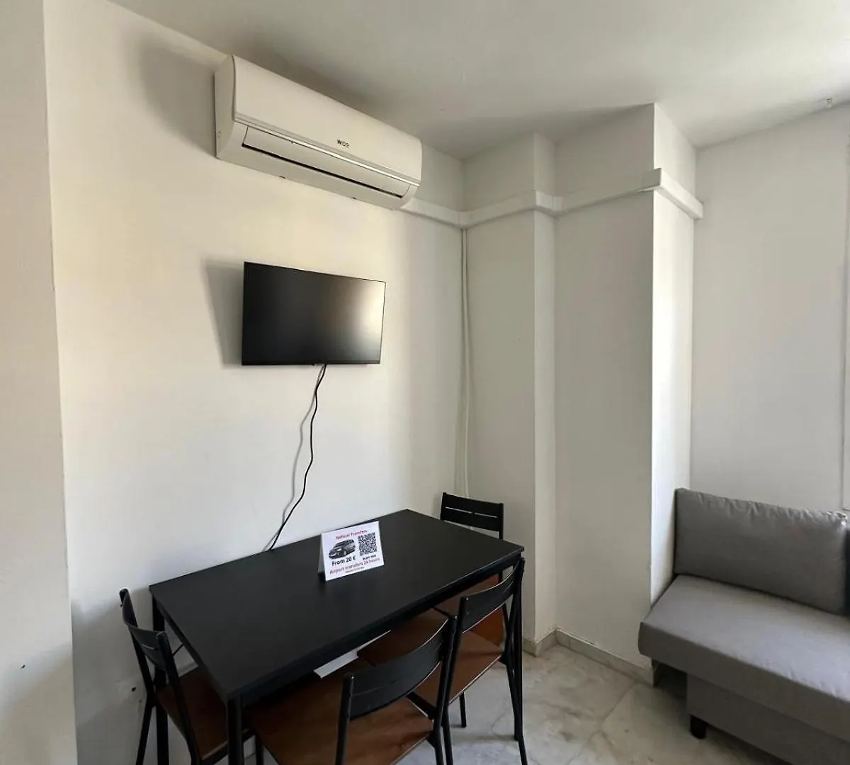 Apartamentos Playa Huelin Malaga Apartment